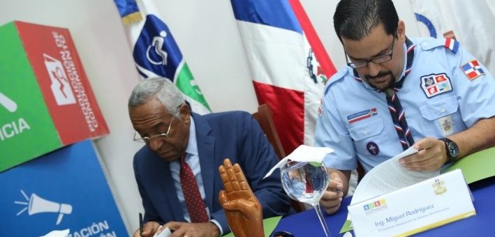 Scouts Dominicanos y Consejo Nacional de la Discapacidad firman convenio