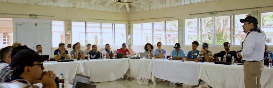 Scouts Dominicanos capacitan a sus voluntarios institucionales.